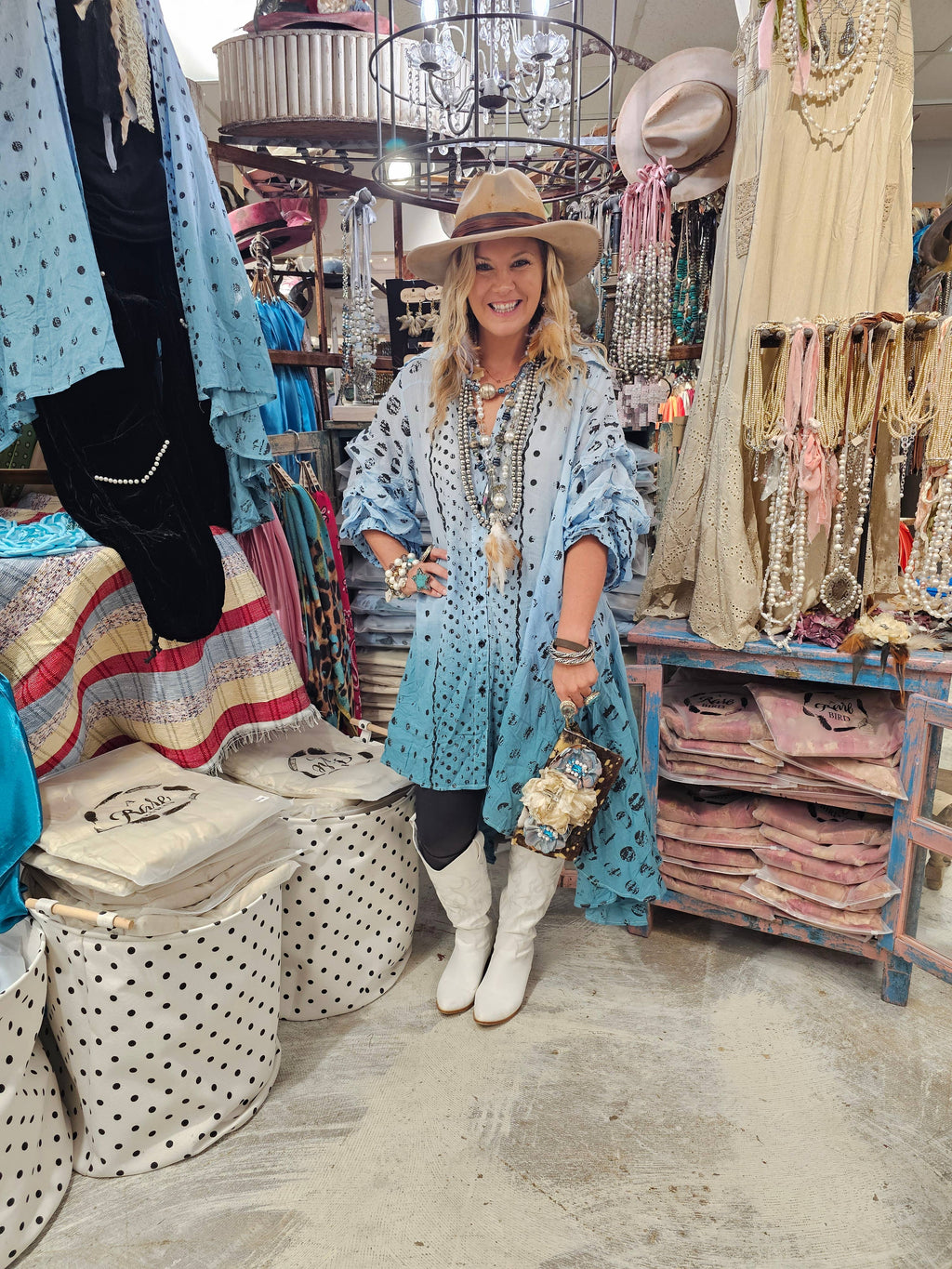 Ombre Vintage Dot Duster