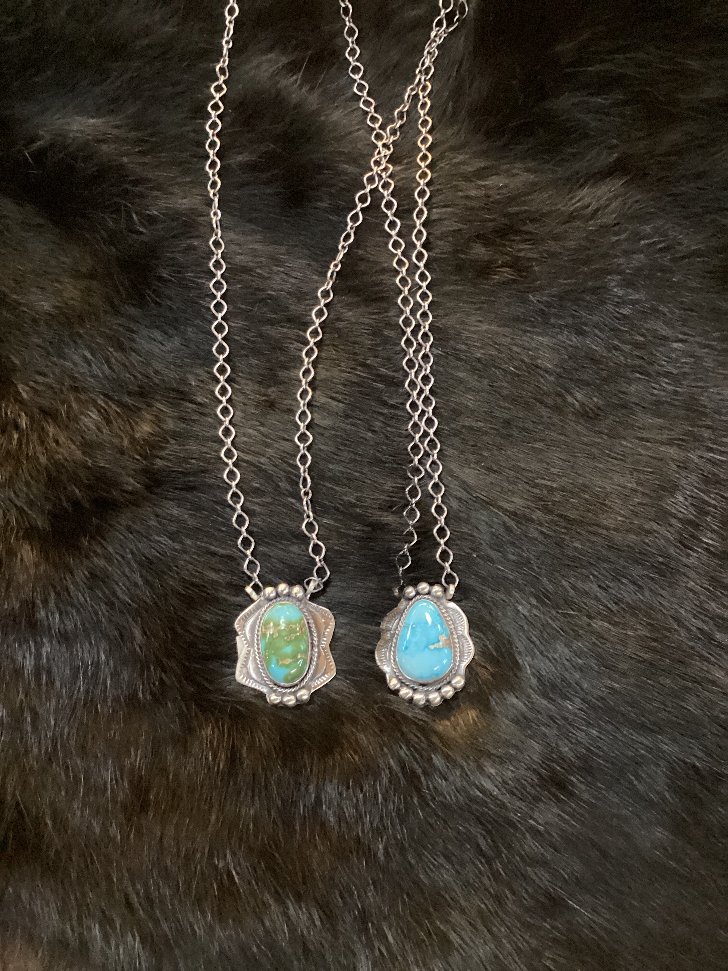 SS Scalloped Turquoise Necklace