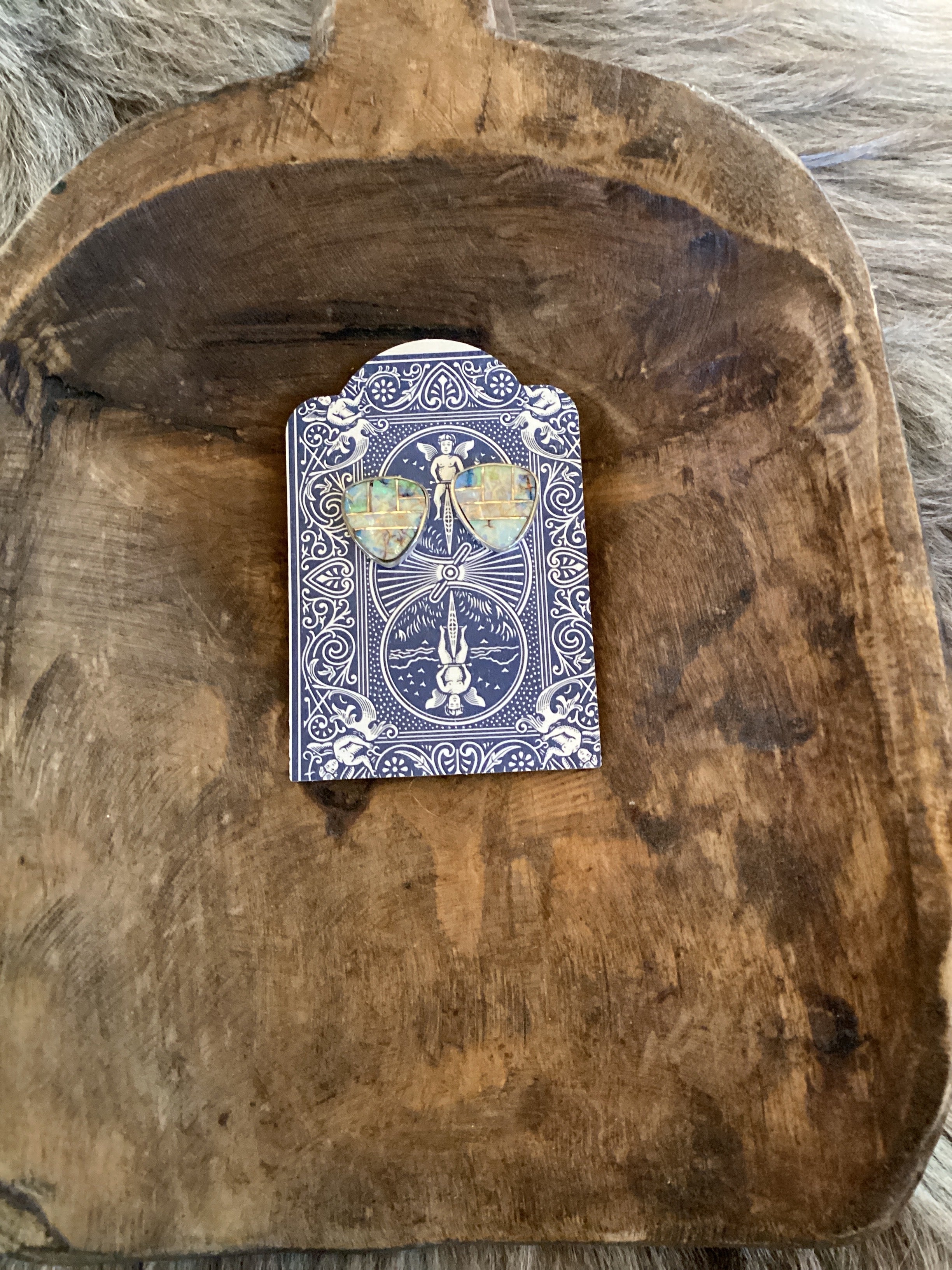 Lab Opal Stud