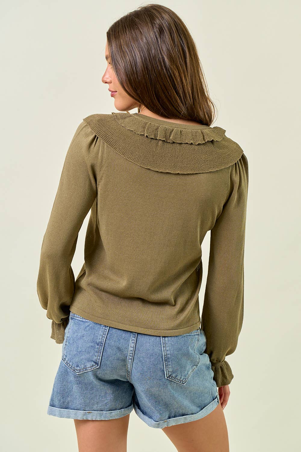 RUFFLE CONTRAST FINE GAUGE BUTTON FRONT TOP - 45305T