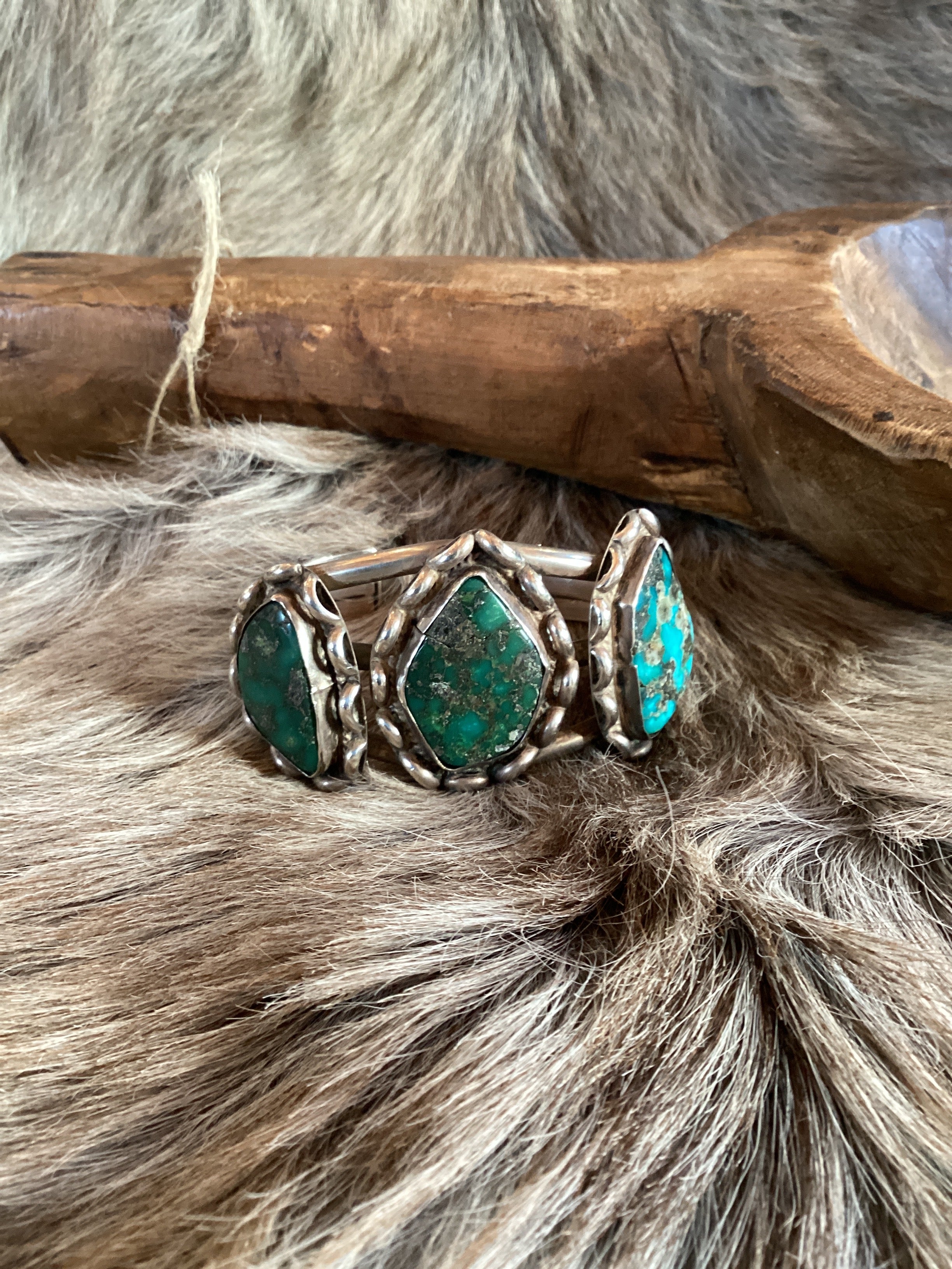 Vintage Cuff-3 Stone