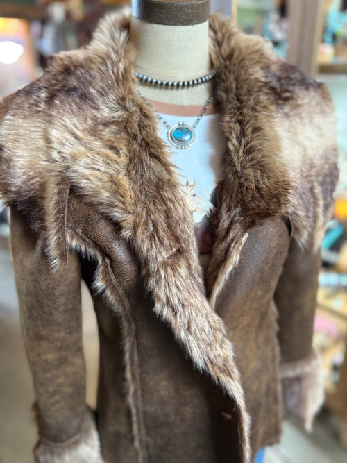 8010 Scully Coat