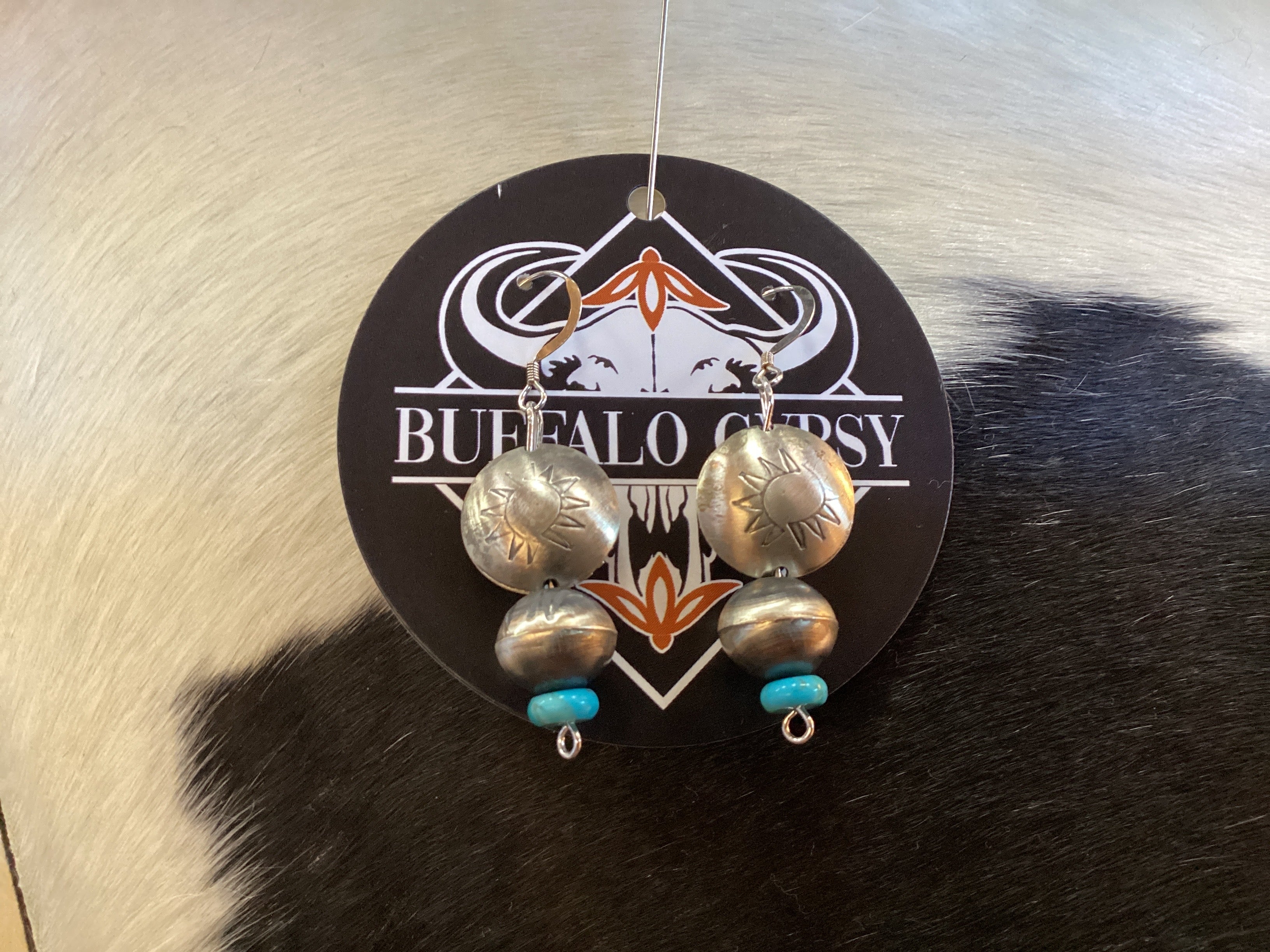 Tulena Nez Navajo Sun Pearl Dangle