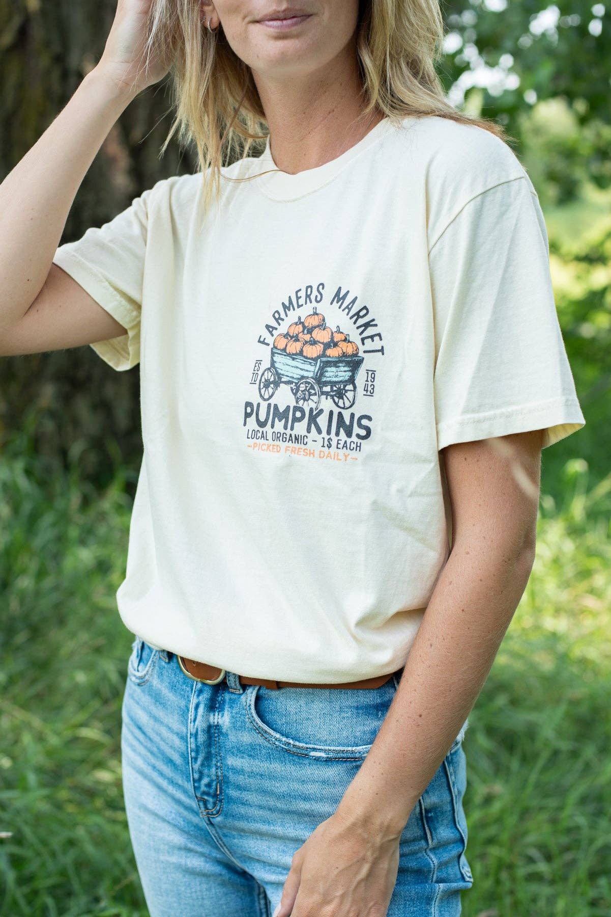 Farmers Market Pumpkin Tee