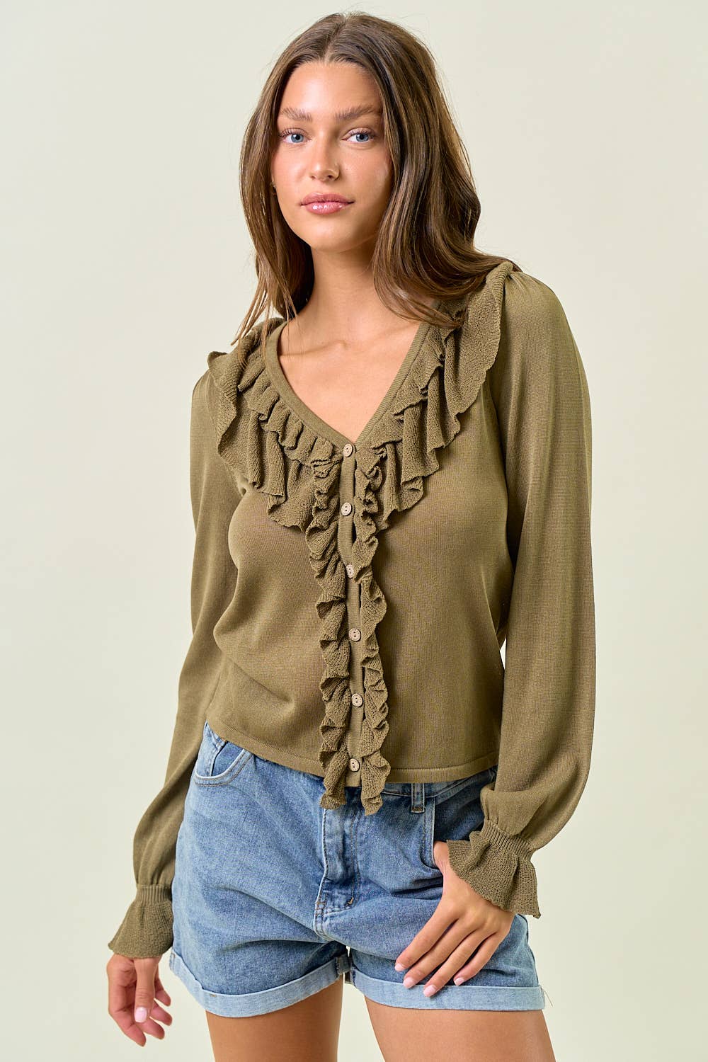 RUFFLE CONTRAST FINE GAUGE BUTTON FRONT TOP - 45305T