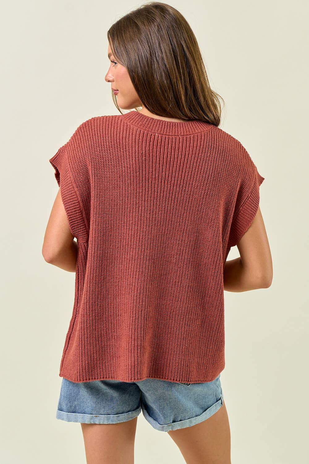 HORSESHOE RIBBED SWEATER VEST - 45223T