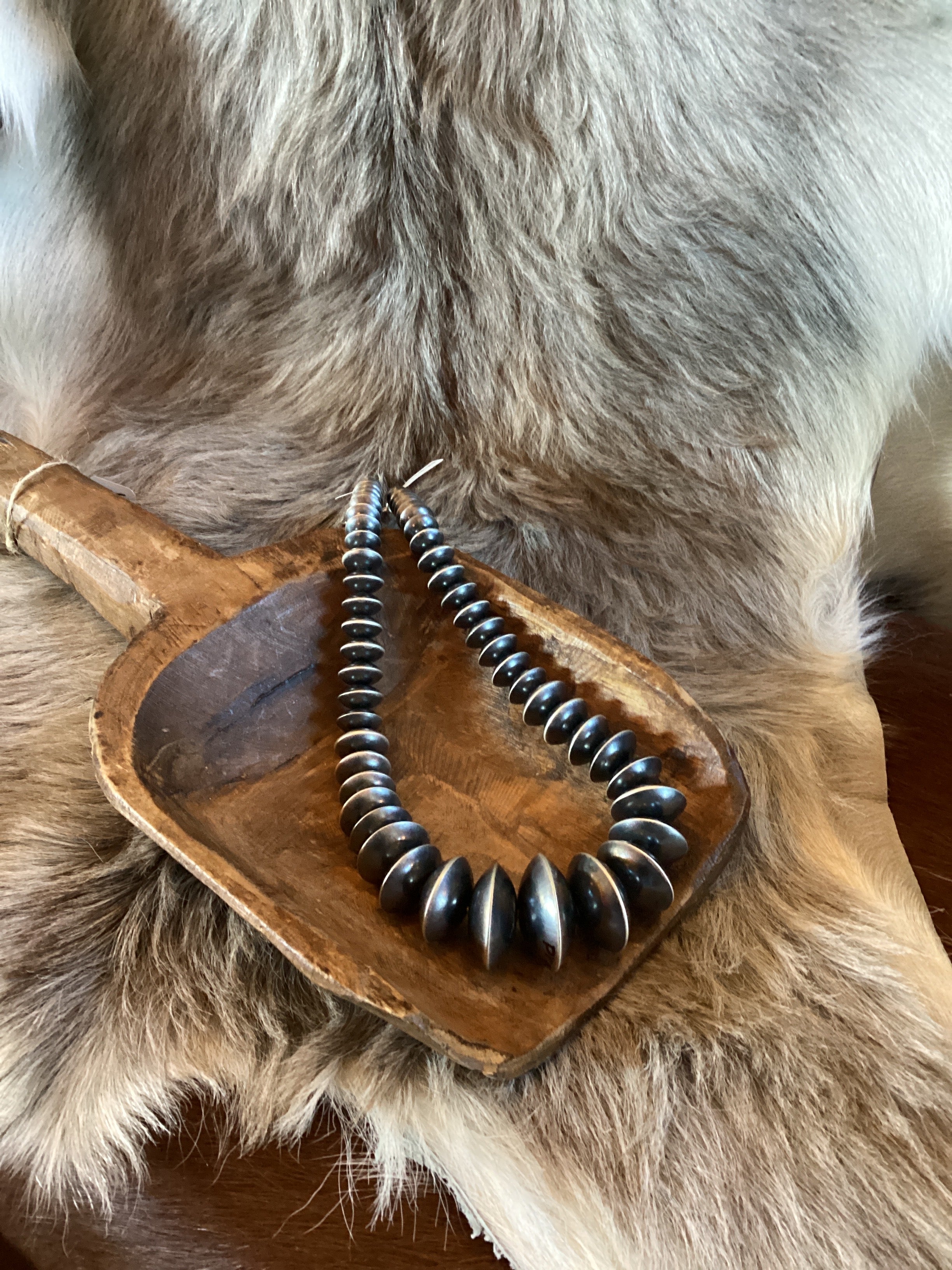 20" Handmade Navajo Pearls Necklace