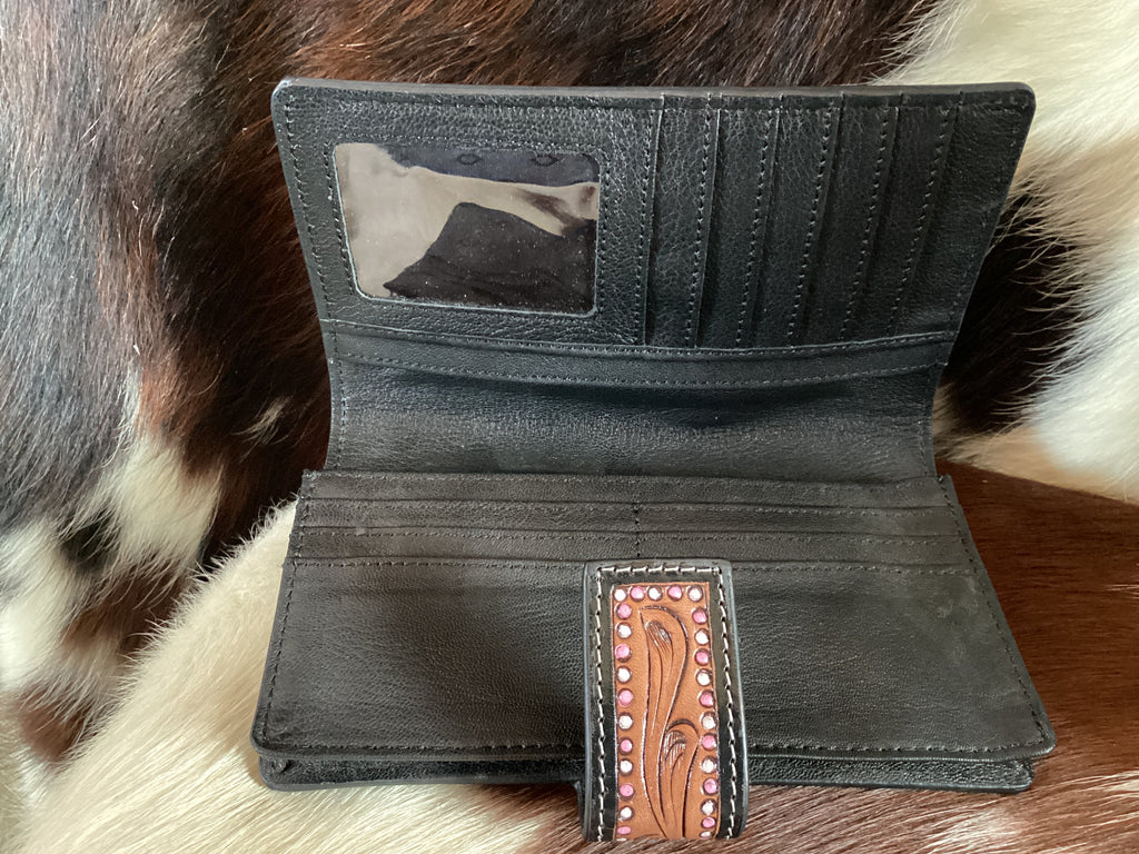 Dolly Taught Me Wallet