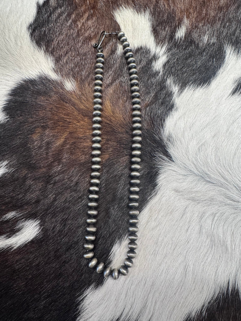 Consignment MJ Navajo pearls