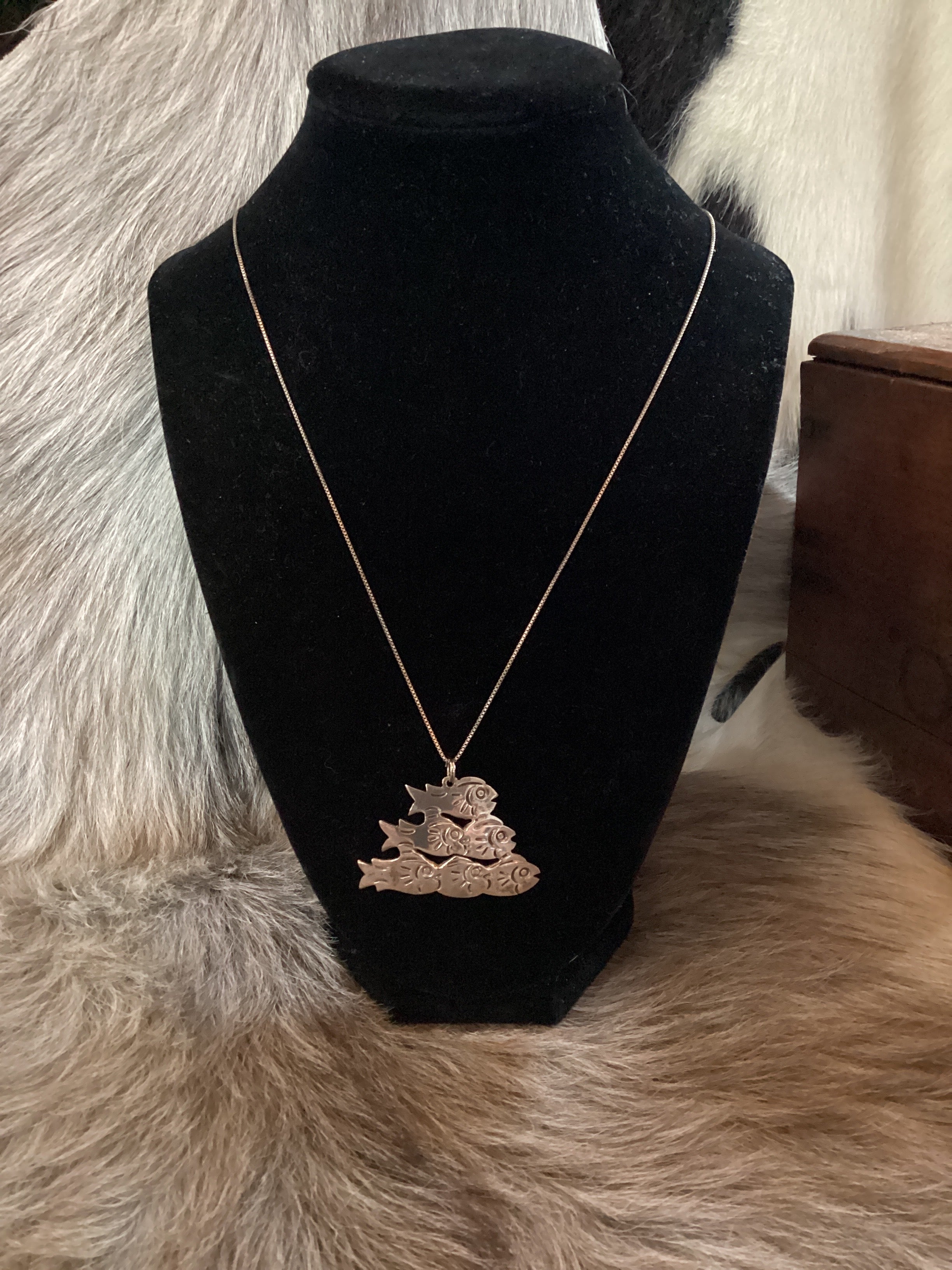 Fish Necklace SS