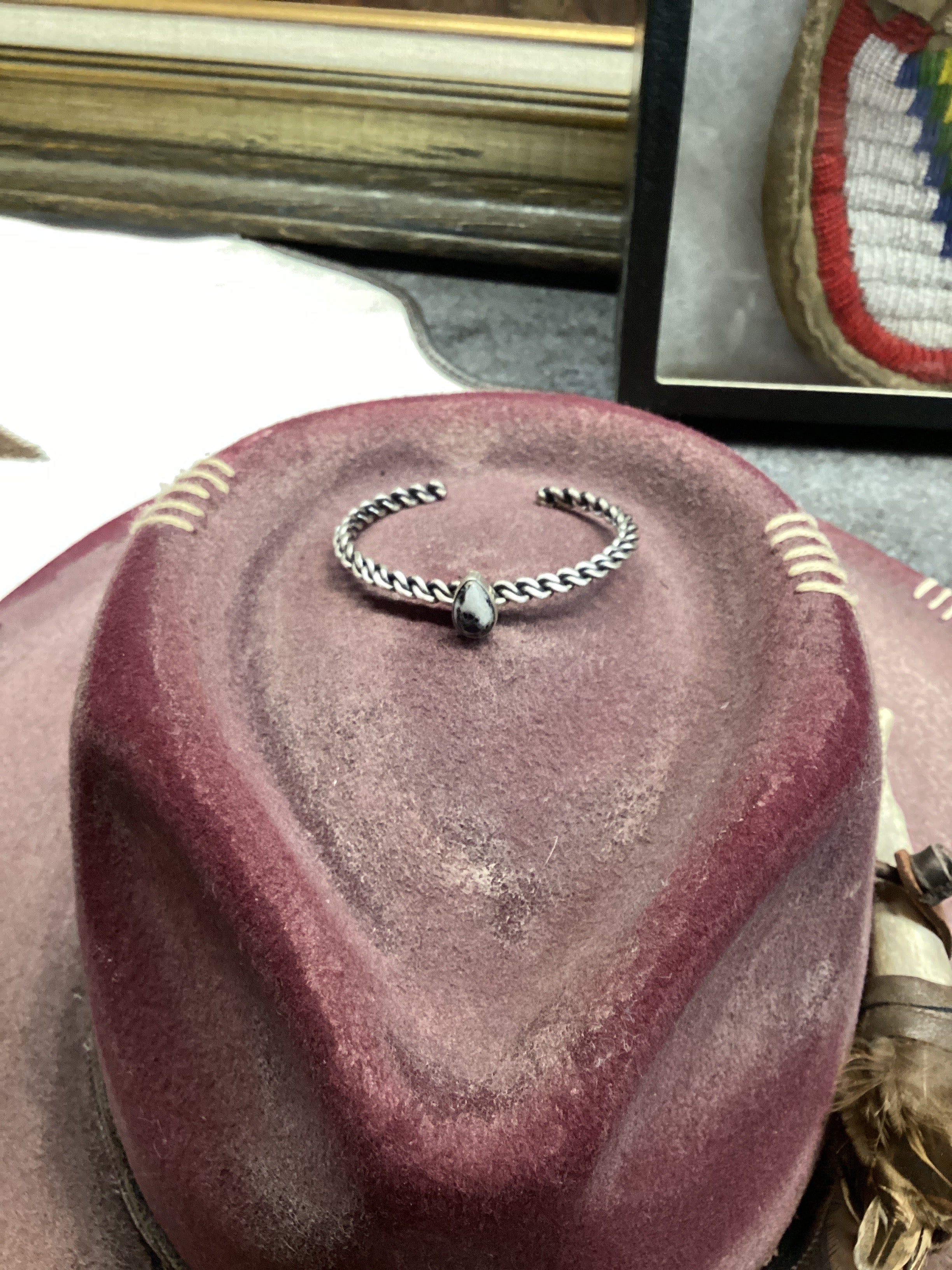 SS Twist Cuff